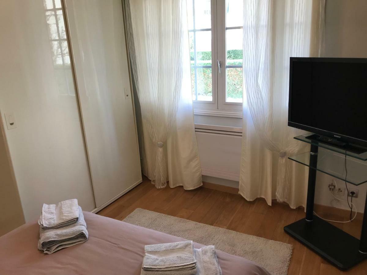 Le Royal Apartment Deauville Exterior photo